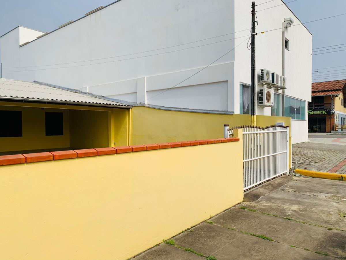 Rosemar Park House - Hospedaria A 400M Do Beto Carrero World Penha  Εξωτερικό φωτογραφία
